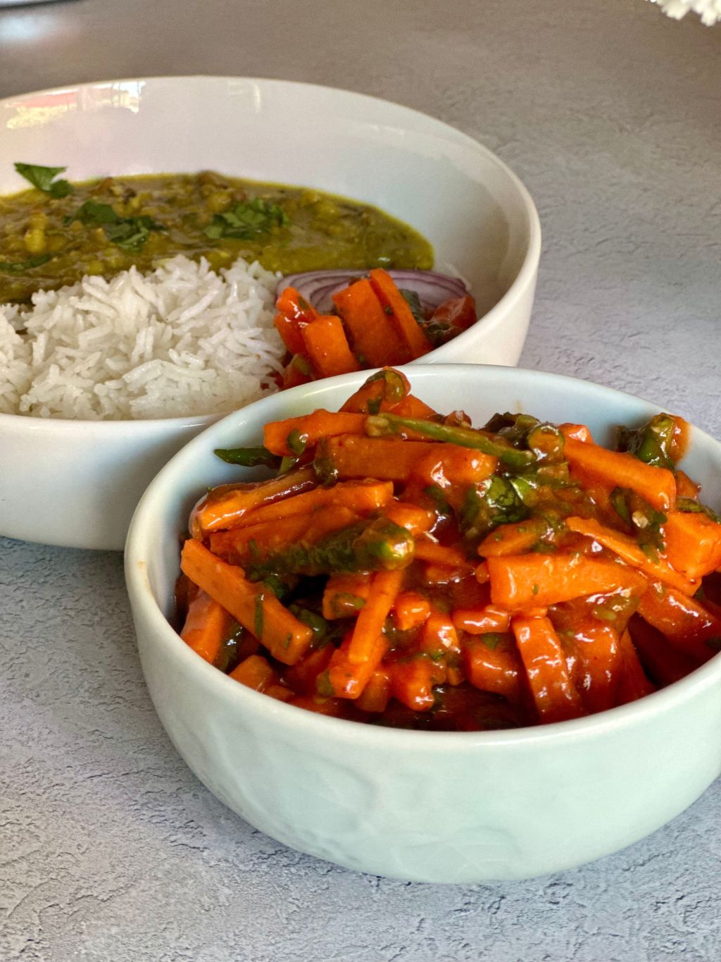 Taju Gajar Marcha nu Athanu (A Fresh Carrot and Green Chili&nbsp;Pickle)