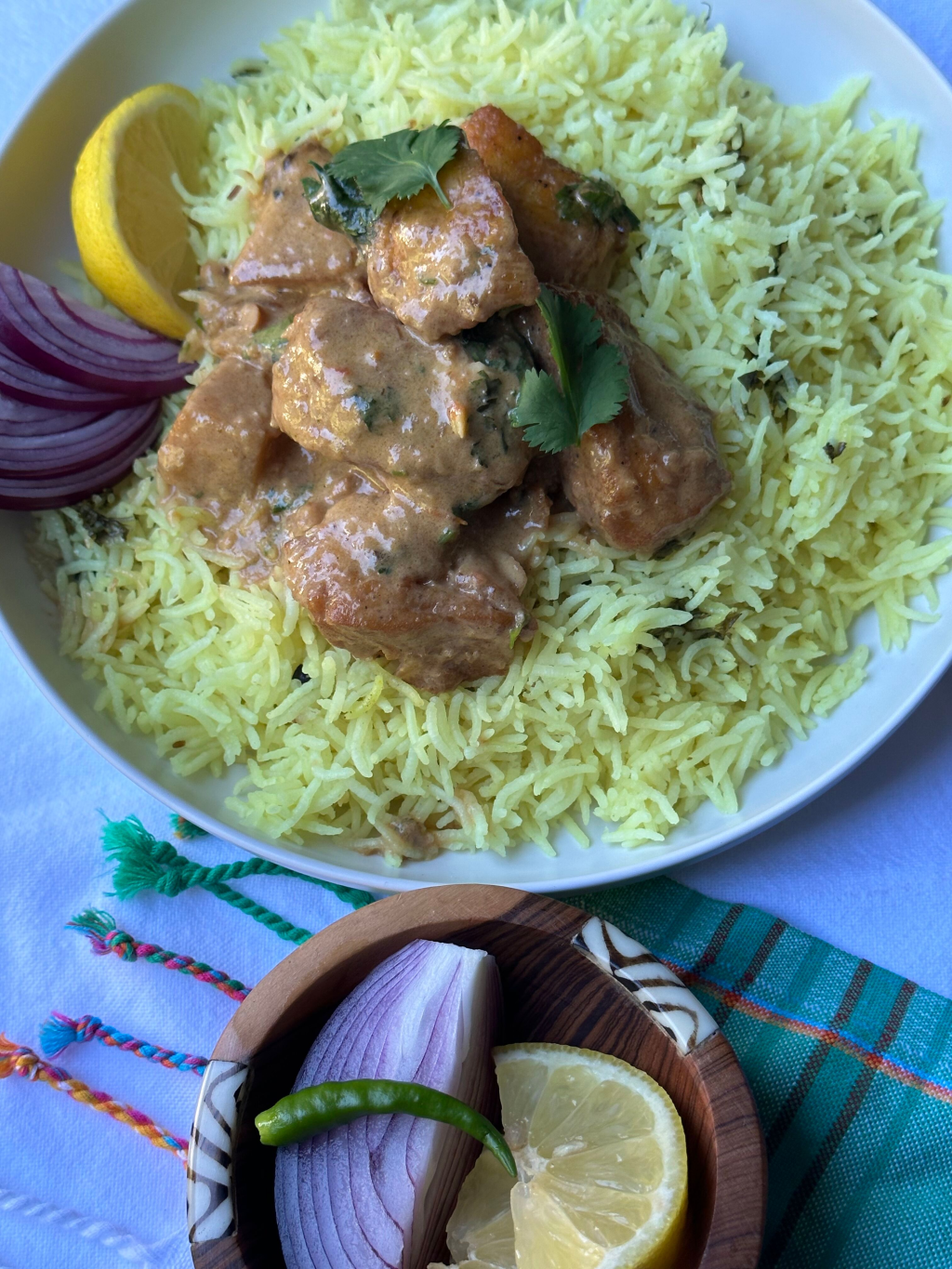 Machi Bhaat (Fish in coconut gravy with Coconut&nbsp;Rice)