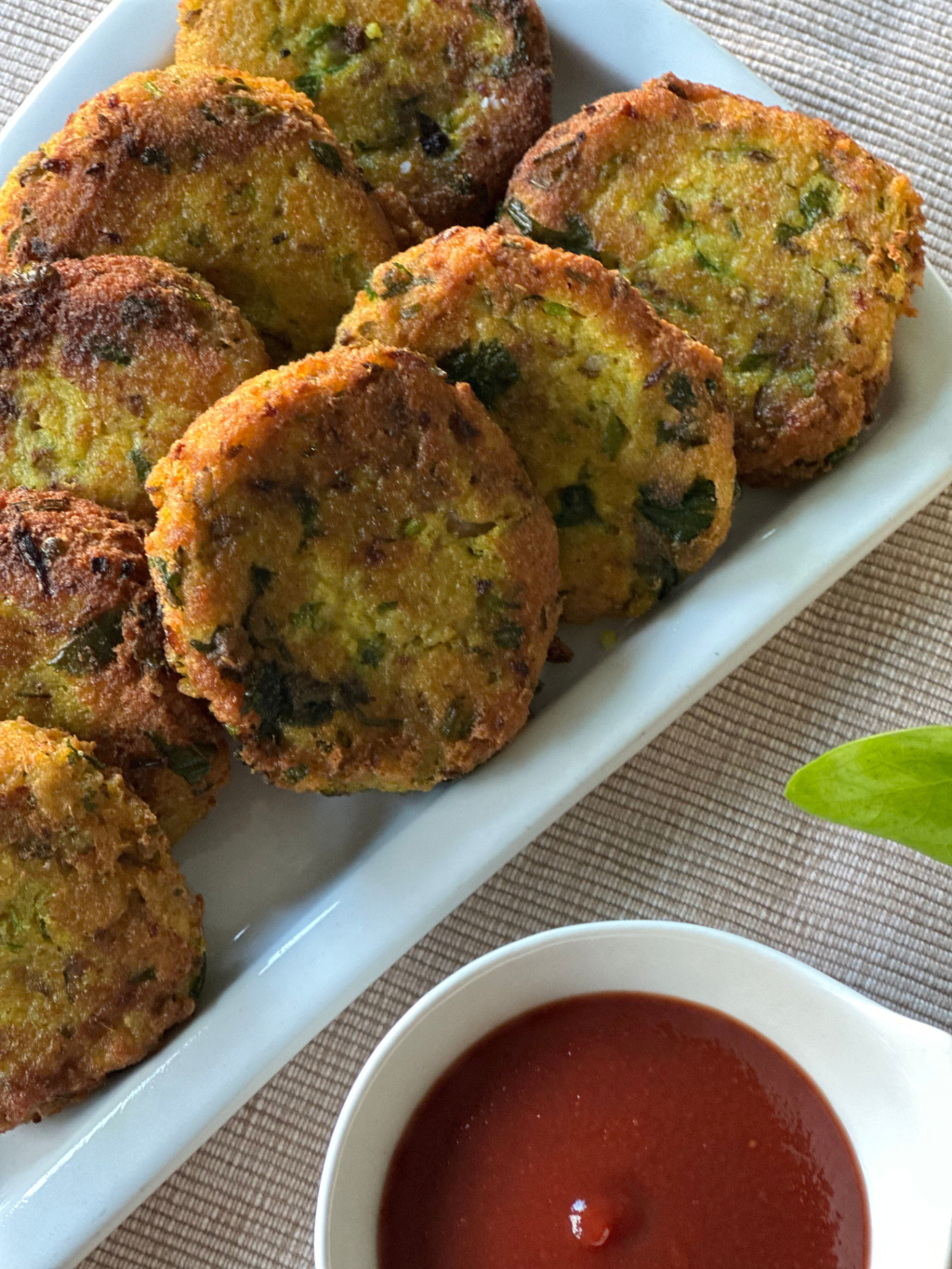 Lassi Khichdi na bhajias (Leftover Khichdi&nbsp;fritters)
