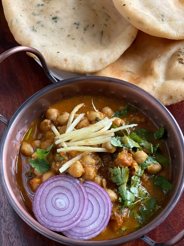 Chole Bhature~Spicy Chickpea Curry (Chole) & Deep-Fried Bread&nbsp;(Bhatura)