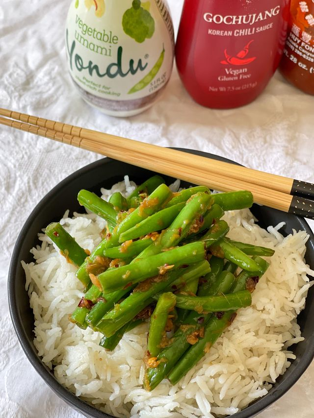 Irresistible Spicy Pan-fried Garlic Green&nbsp;Beans