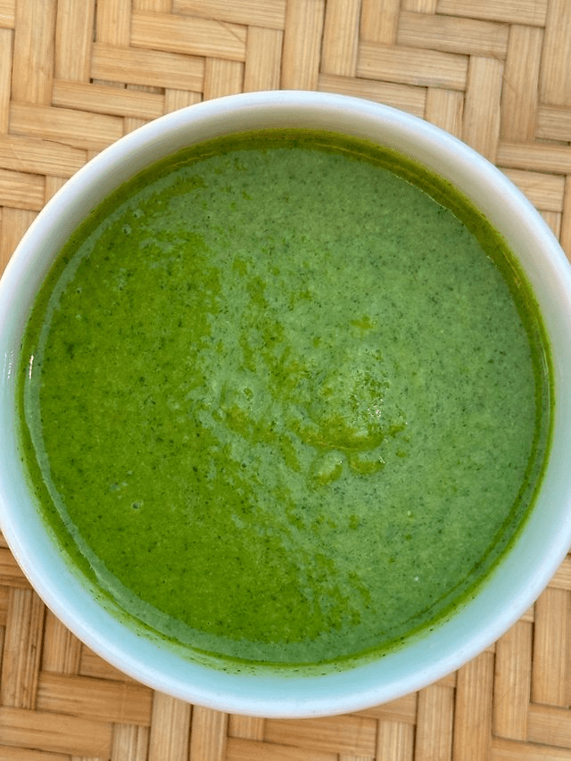 Mum’s Green Chutney (Cilantro and Green Hot Pepper&nbsp;Chutney)