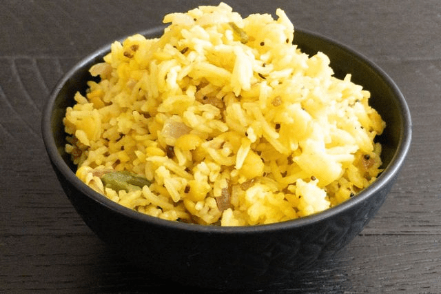 Chutti Khichdi ~ Toovar Dal ni Kichdi (Rice with&nbsp;Lentils)