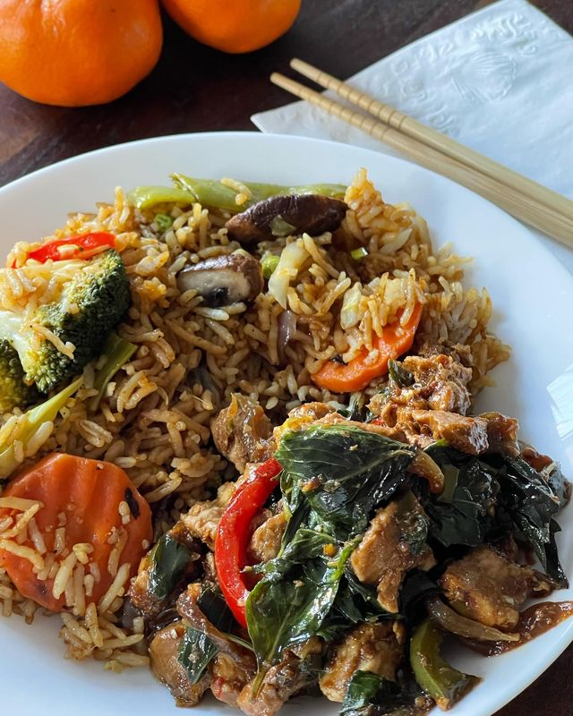 Simple Japanese Fried Rice (Hibachi Style Fried&nbsp;Rice)